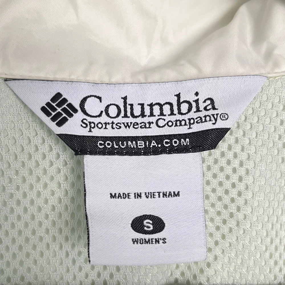 Light Green and Beige Columbia Packable Full Zip Windbreaker Jacket Size S